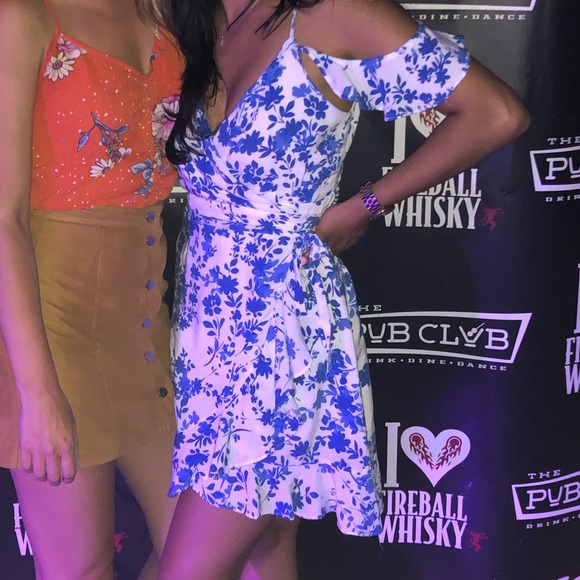 Garden Blooms Blue Floral Dress - Picture 5 of 8